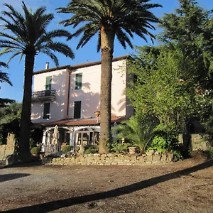 ristorante-il-caminetto.hotelitalianriviera.com/